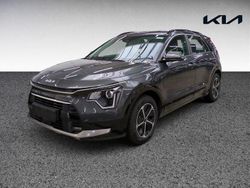 Metallic Gebraucht 2025 Kia Niro Vision SUV | 27.479 €