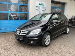 Schwarz Gebraucht 2010 Mercedes B200 Van / Kleinbus | 9.650 €