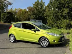 Grün Gebraucht 2011 Ford Fiesta Titanium Kleinwagen | 3.300 € (Guter Preis)