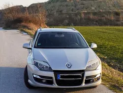 Silber Gebraucht 2011 Renault Laguna III Kombi | 3.950 € (Etwas zu teuer)