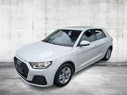 Cortinaweiß Gebraucht 2023 Audi A1 Sportback Basis Kleinwagen | 20.590 € (Guter Preis)