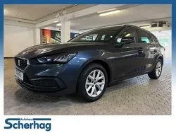 Blanco nevada/nevada white Gebraucht 2024 Cupra Leon Limousine | 26.990 € (Guter Preis)