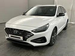 Weiß Gebraucht 2022 Hyundai i30 Edition 30+ Kombi | 16.290 € (Fairer Preis)