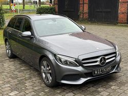 Grau Gebraucht 2017 Mercedes C200 Limousine | 13.850 € (Superpreis)