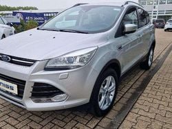 Polarsilber metallic (metallic) Gebraucht 2016 Ford Kuga Titanium SUV | 9.990 € (Superpreis)