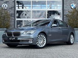 Grau Gebraucht 2014 BMW 740L Limousine | 22.950 € (Etwas zu teuer)