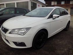 Weiß Gebraucht 2017 Seat Leon ST Style Kombi | 11.950 € (Fairer Preis)
