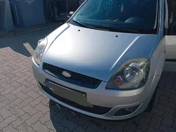 Silber Gebraucht 2006 Ford Fiesta Kleinwagen | 350 € (Superpreis)