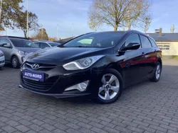 Schwarz Gebraucht 2012 Hyundai i40 Style Kombi | 5.790 € (Etwas zu teuer)