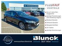 Obsidianschwarz Gebraucht 2024 Ford Focus Titanium X Kombi | 24.990 € (Fairer Preis)