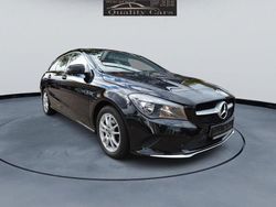 Schwarz Gebraucht 2017 Mercedes CLA200 Shooting Brake Kombi | 13.250 € (Guter Preis)