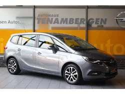 Grau, grau Gebraucht 2018 Opel Zafira Business Edition Van / Kleinbus | 16.723 € (Teuer)