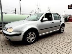 Grau Gebraucht 2001 VW Golf IV Kleinwagen | 1.450 € (Fairer Preis)