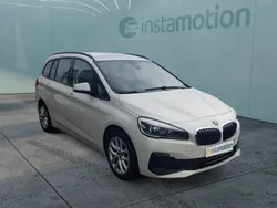 Schwarz Gebraucht 2022 BMW 218 Gran Tourer Advantage Van / Kleinbus | 29.080 € (Teuer)