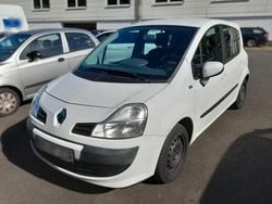 Weiß Gebraucht 2013 Renault Grand Modus Van / Kleinbus | 3.990 € (Fairer Preis)
