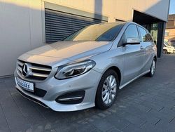 Silber Gebraucht 2016 Mercedes B200 Urban Van / Kleinbus | 17.990 € (Fairer Preis)