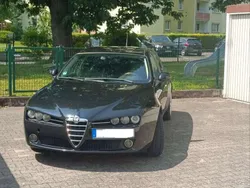 Schwarz Gebraucht 2006 Alfa Romeo 159 Progression Kombi | 5.000 € (Teuer)