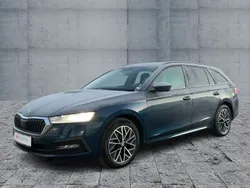 Lavablau metallic Gebraucht 2021 Skoda Octavia Ambition Kombi | 17.990 € (Fairer Preis)
