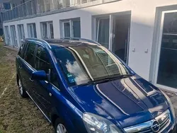 Blau Gebraucht 2009 Opel Zafira Van / Kleinbus | 2.500 € (Fairer Preis)