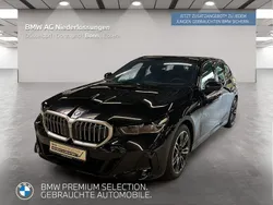 Schwarz Gebraucht 2024 BMW 520 Comfort Edition Kombi | 51.399 € (Guter Preis)