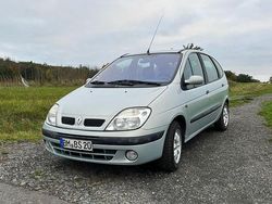 Grau Gebraucht 2001 Renault Scénic Van / Kleinbus | 1.250 € (Fairer Preis)