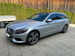 Grau Gebraucht 2015 Mercedes C250 Limousine | 19.100 € (Teuer)