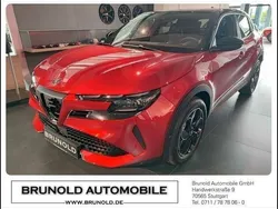 Rot Gebraucht 2024 Alfa Romeo Junior Edizione Speciale Limousine | 36.900 € (Guter Preis)