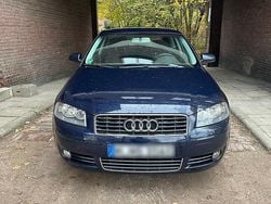 Blau Gebraucht 2004 Audi A3 Kleinwagen | 2.300 € (Fairer Preis)