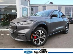 Carbonized gray/asher gray Gebraucht 2021 Ford Mustang Mach-E Standard Range SUV | 35.450 € (Etwas zu teuer)