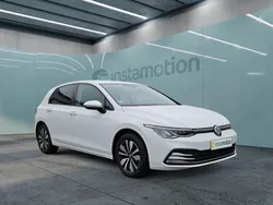Weiß Gebraucht 2024 VW Golf VIII Move Limousine | 24.195 € (Guter Preis)