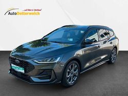 Magneticgrau Gebraucht 2022 Ford Focus ST-Line Kombi | 20.700 € (Guter Preis)