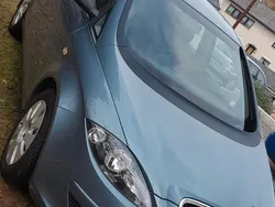 Blau Gebraucht 2004 Seat Altea Van / Kleinbus | 2.300 € (Etwas zu teuer)