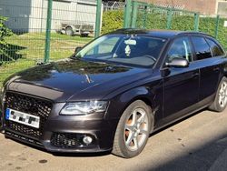 Grau Gebraucht 2010 Audi A4 Attraction Kombi | 7.990 € (Fairer Preis)