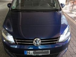Blau Gebraucht 2017 VW Sharan Comfortline Van / Kleinbus | 22.500 € (Fairer Preis)