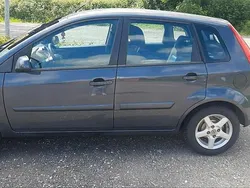 Blau Gebraucht 2008 Ford Fiesta Kleinwagen | 1.000 €