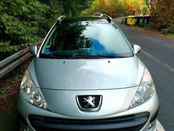 Grau Gebraucht 2008 Peugeot 207 Kombi | 2.200 € (Fairer Preis)