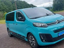 Blau Gebraucht 2022 Citroën Spacetourer Van | 37.200 € (Fairer Preis)