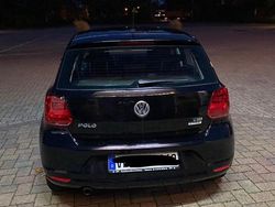 Schwarz Gebraucht 2015 VW Polo Kleinwagen | 8.900 € (Etwas zu teuer)