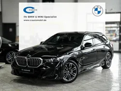 Saphirschwarz Gebraucht 2024 BMW 520 M Sport Kombi | 55.999 € (Superpreis)