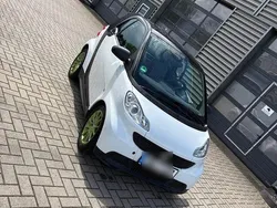 Weiß Gebraucht 2013 Smart ForTwo Coupé Passion Kleinwagen | 5.899 € (Fairer Preis)