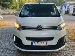 Weiß Gebraucht 2016 Citroën Jumpy Business Class Van / Kleinbus | 11.900 € (Guter Preis)