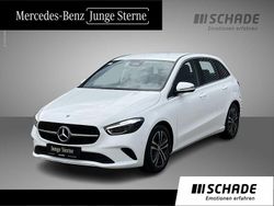 Weiß Gebraucht 2024 Mercedes 200 Progressive Limousine | 29.850 € (Fairer Preis)