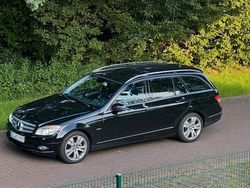 Schwarz Gebraucht 2010 Mercedes C200 Kombi | 4.950 €