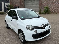 Weiß Gebraucht 2016 Renault Twingo Life Kleinwagen | 6.000 € (Fairer Preis)