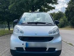 Silber Gebraucht 2009 Smart ForTwo Coupé Coupé | 3.000 € (Fairer Preis)
