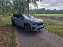 Grau Gebraucht 2025 Skoda Kodiaq RS SUV | 52.999 € (Guter Preis)