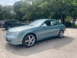 Blau Gebraucht 2003 Mercedes CLK200 Coupé | 7.700 €