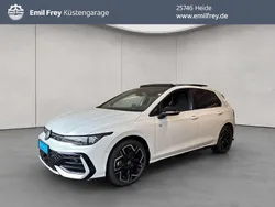 Weiß Neu 2025 VW Golf VIII R-line Limousine | 48.625 €