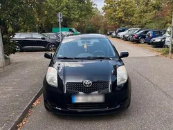 Schwarz Gebraucht 2007 Toyota Yaris Kleinwagen | 3.000 € (Fairer Preis)