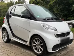 Weiß Gebraucht 2013 Smart ForTwo Coupé Kleinwagen | 4.500 € (Guter Preis)